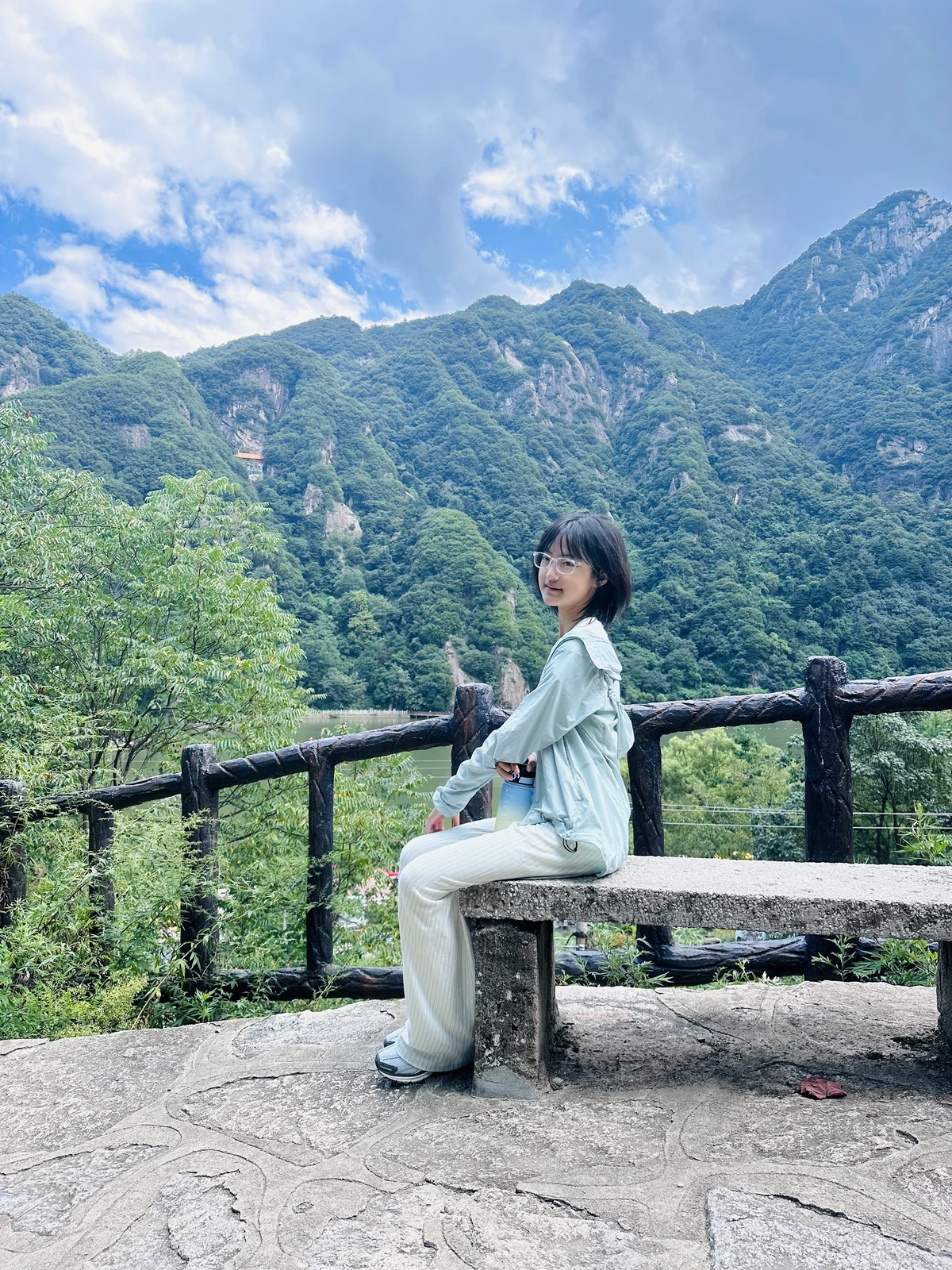 如何通过冥想放松提升篮球比赛中的专注力?_1